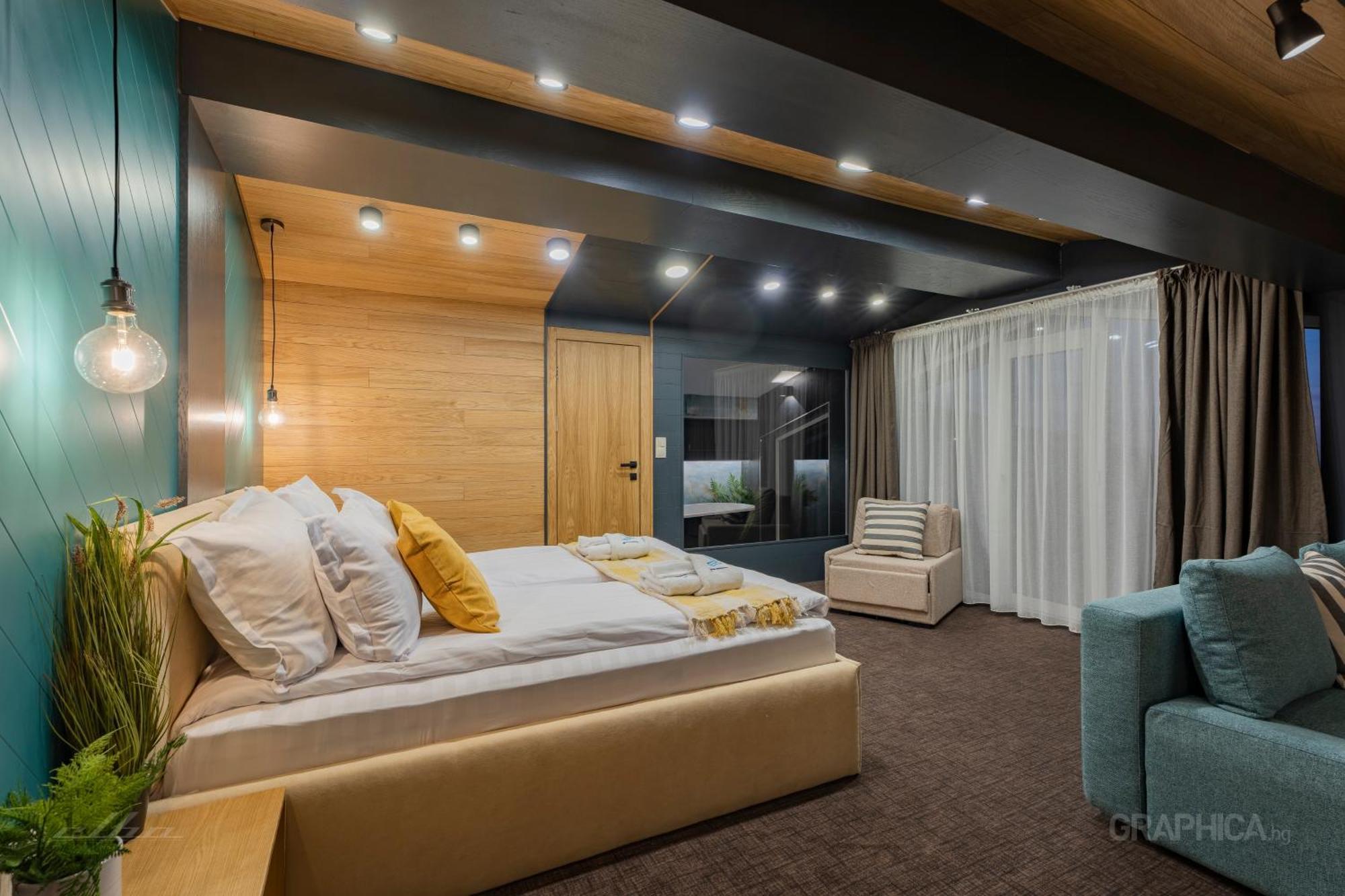 103 View Park Hotel Panichishte Luaran gambar